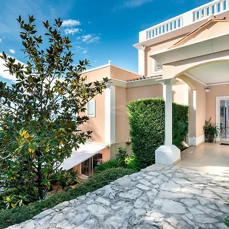 Monaco - Luxury Living In With Bentley, Butler And Heated Pool * カップダイユ