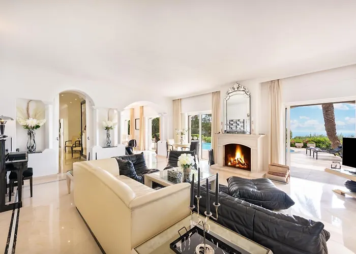 Monaco - Luxury Minutes From Monaco Villa *